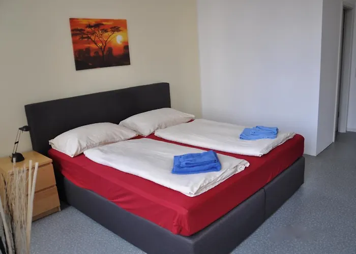A bed Privatzimmer Dresden - Nichtraucherpension